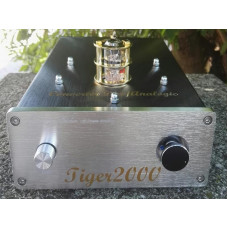 Convertitore DAC/ analogico a valvola. Convertitore DAC/ analogico a valvola.
